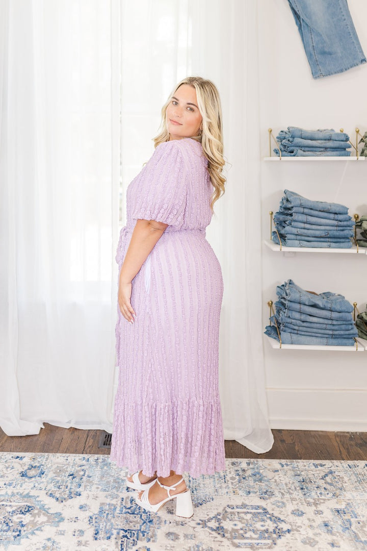 Ashton Puff Sleeve Textured Midi Dress in Lavender