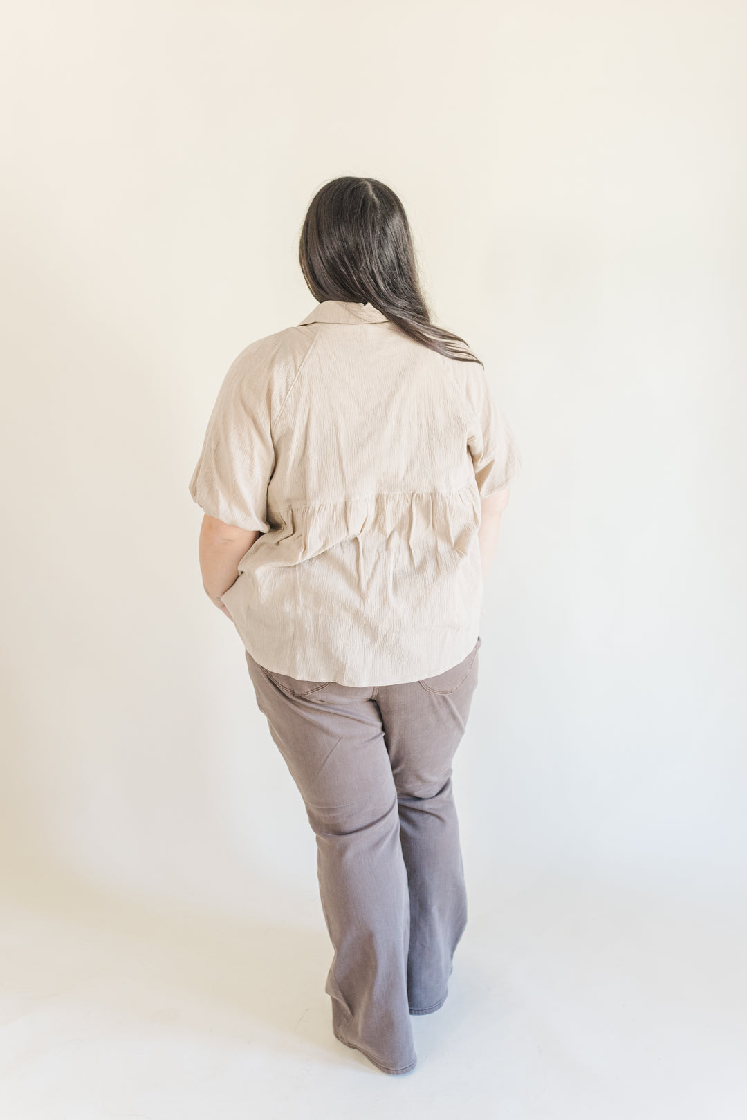 Greta Collared Short Sleeve Blouse in Tan