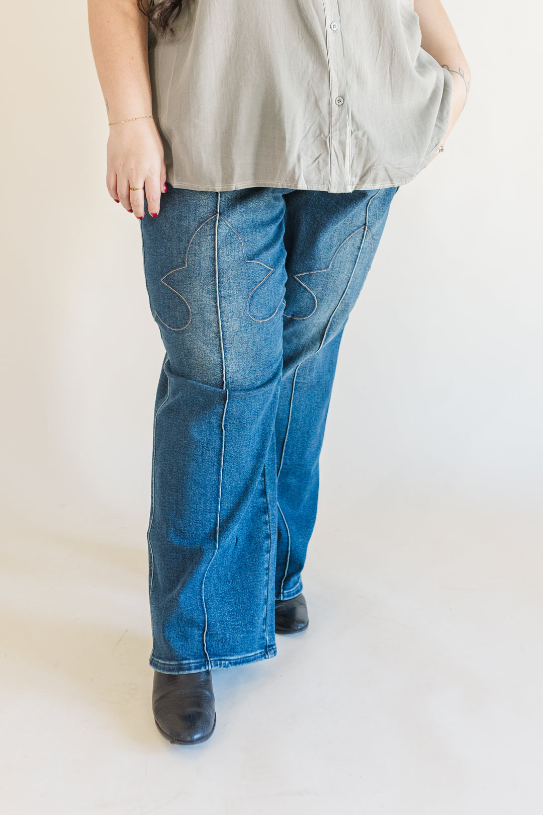 Faith High Waisted Judy Blue Straight Jeans with Western Seam Detail in Dark Wash