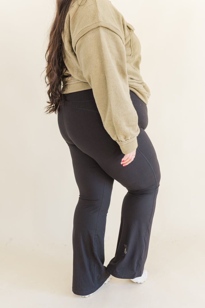 Winnie Flare Yoga Pants